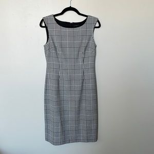 Ann Taylor Plaid Dress, size 2